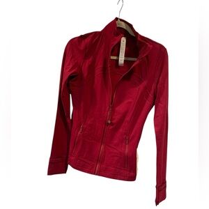 NWT Lululemon define jacket nulu BERRY RUMBLE Size 8